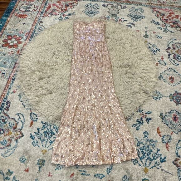 Speechless sparkly long glamorous ball gown size 5 - Picture 1 of 6